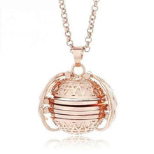 Load image into Gallery viewer, Multi-layer Photo Creative Necklace