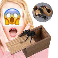 Load image into Gallery viewer, Prank Insect Wooden Scare Box Trick Play Funny Novelties Toys Tricks Spider

