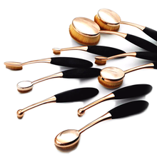 Load image into Gallery viewer, 10 Piece Black and Gold Oval Brush Set
