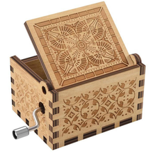 Load image into Gallery viewer, Queen Handshake Gift Birthday Gift Music Box
