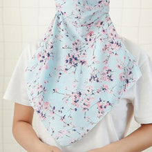 Load image into Gallery viewer, Reusable Outdoor Face Cover Scarf

